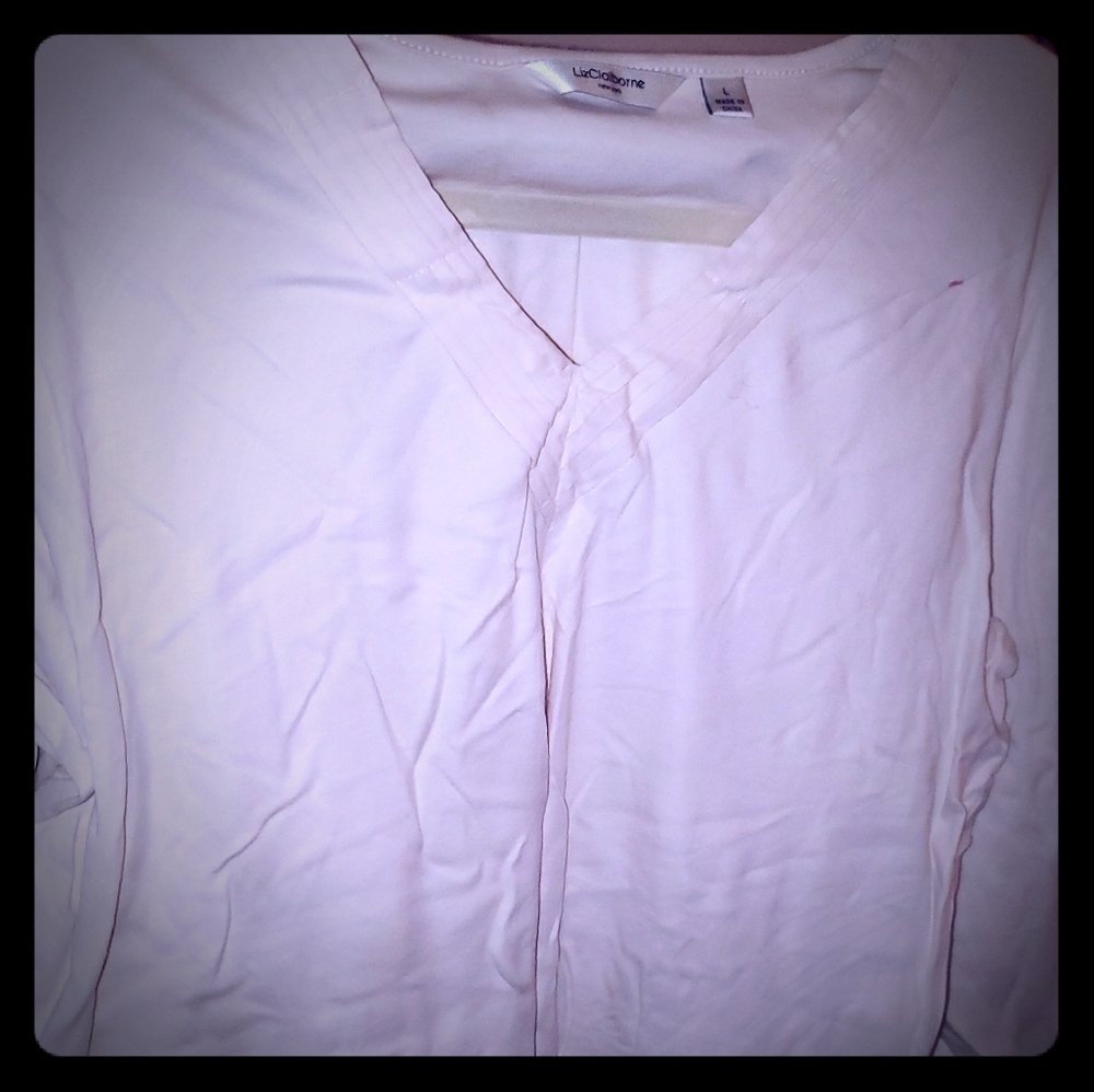 NWOT Liz Claiborne White v neck blouse